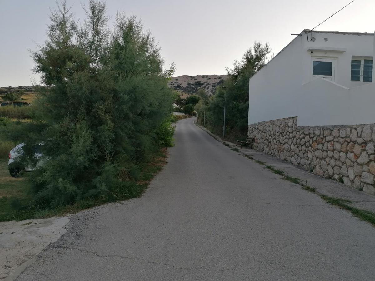 Apartments Dario Pag Town Kültér fotó